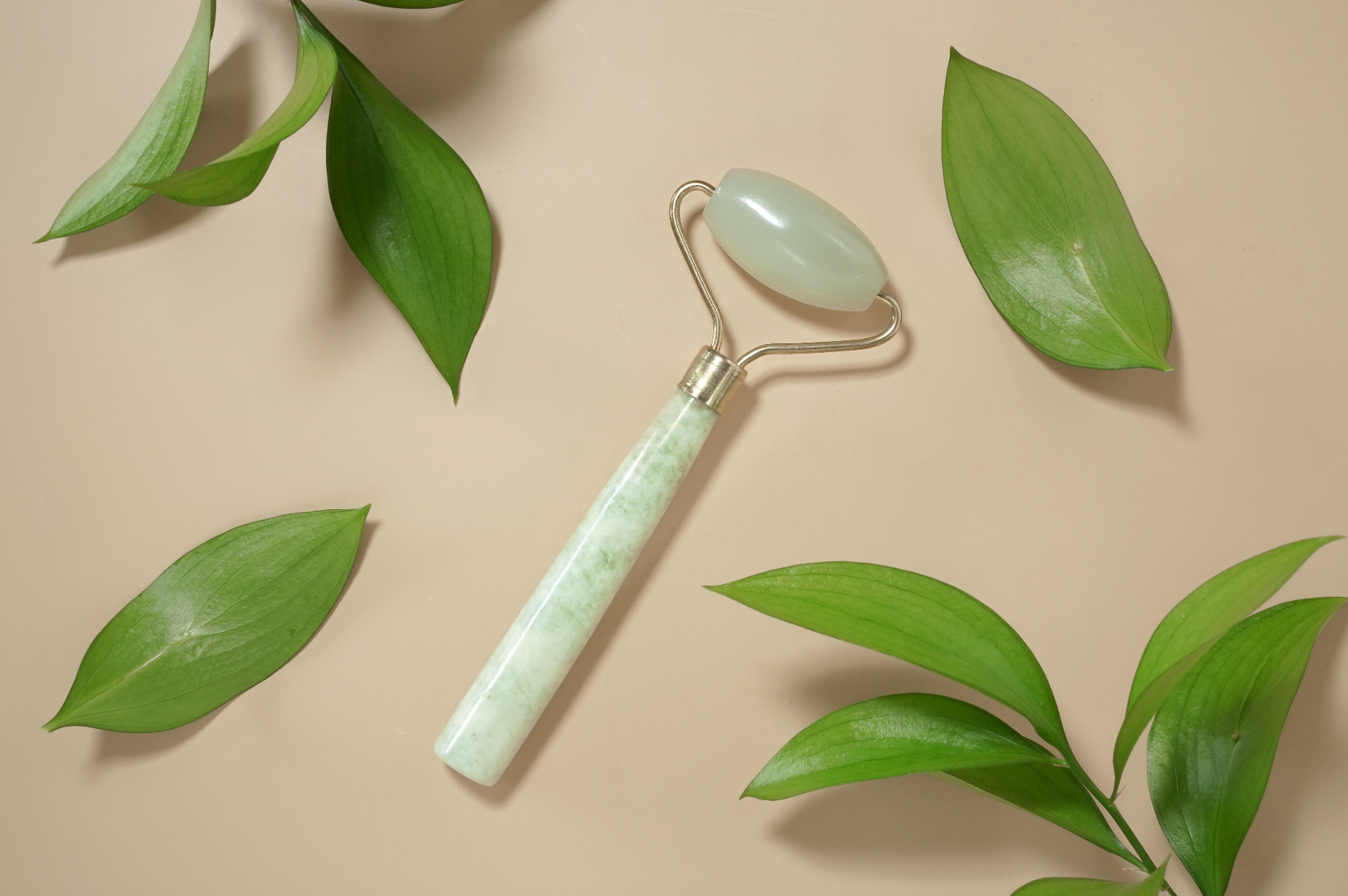 Masajeador facial piedra de jade 2025